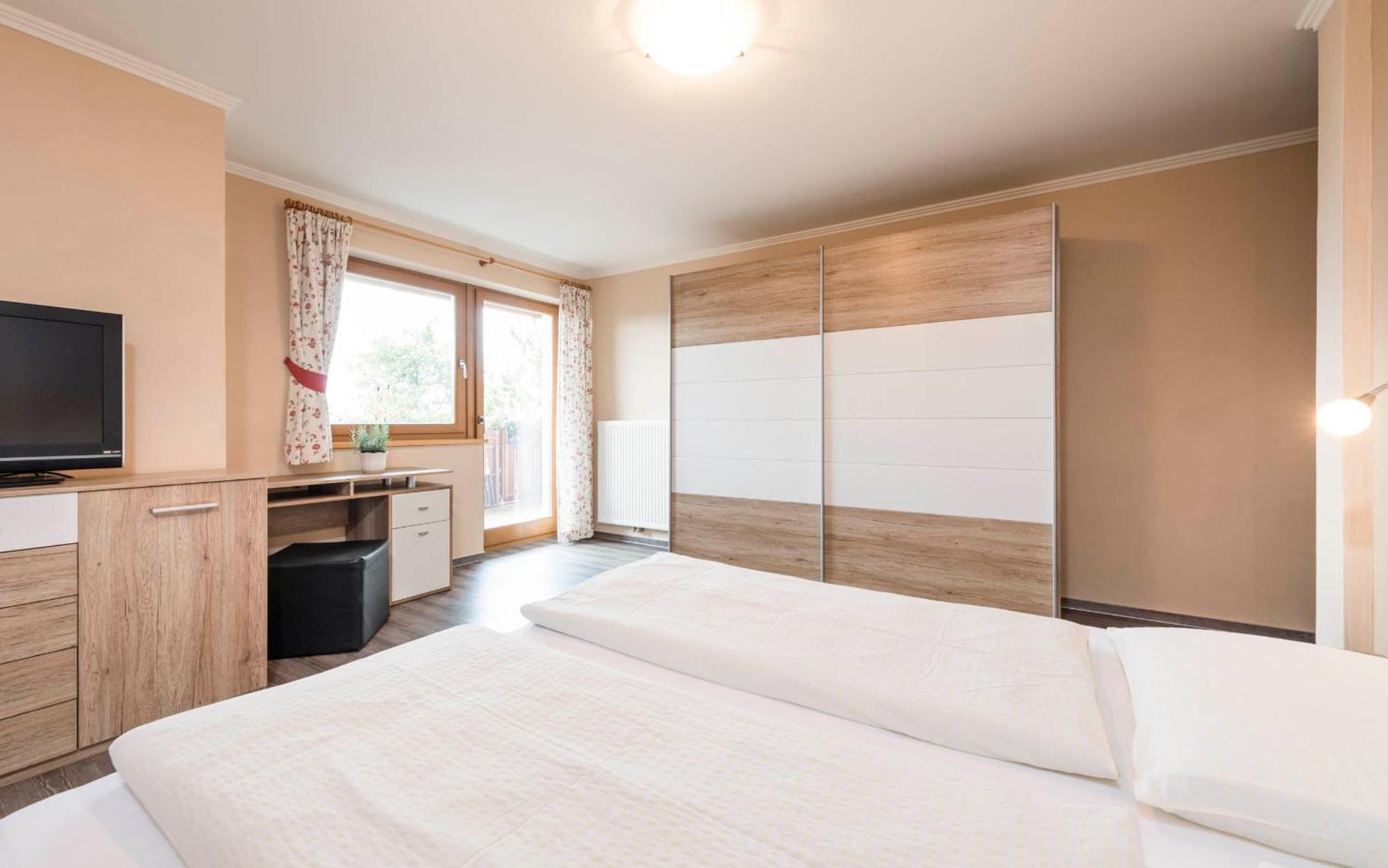 Hotel Untergopprathof 罗登格 外观 照片