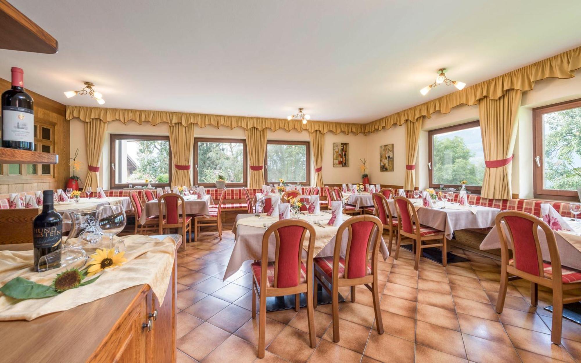 Hotel Untergopprathof 罗登格 外观 照片