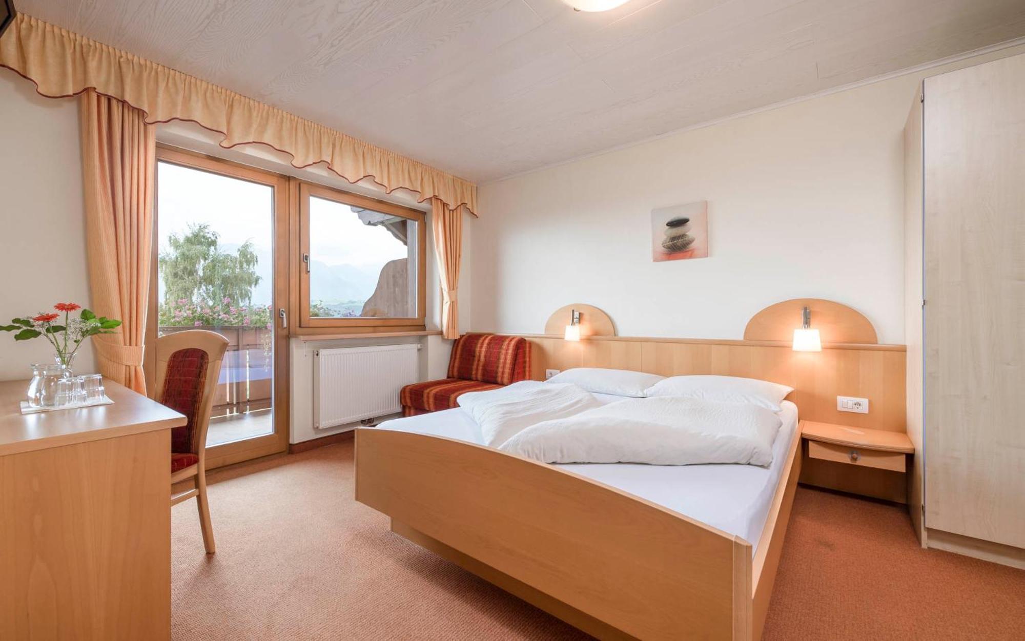 Hotel Untergopprathof 罗登格 外观 照片